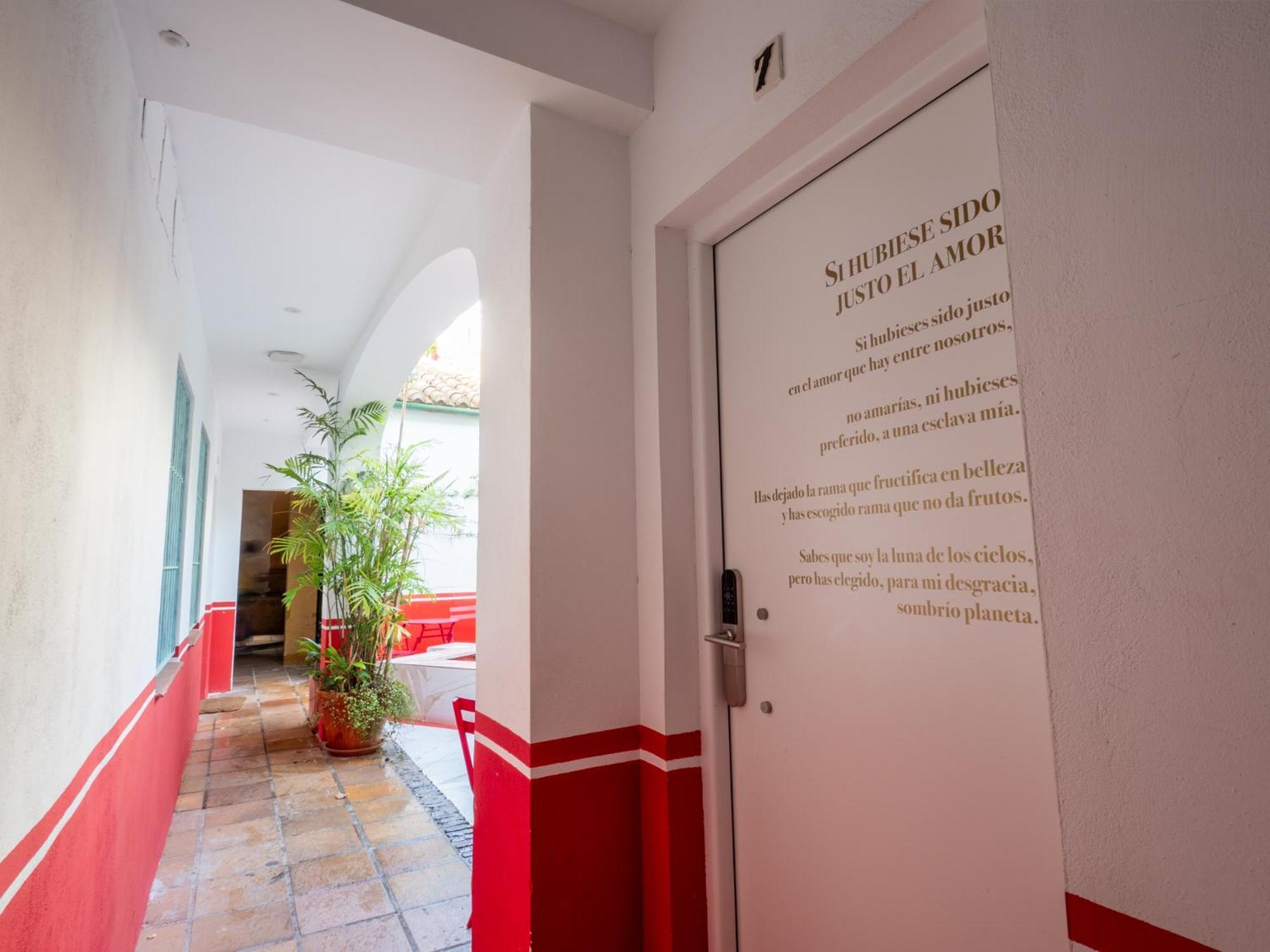 Bhost - Palacete Del Aguila Kordoba Bagian luar foto